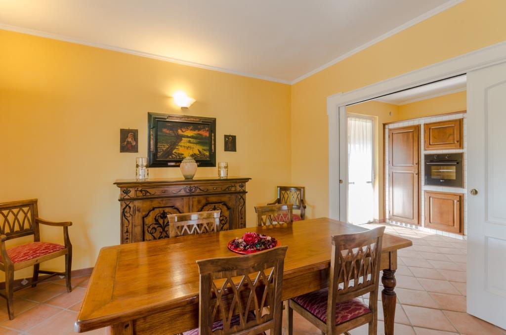 Отель Borgo Dragani Ортона Экстерьер фото